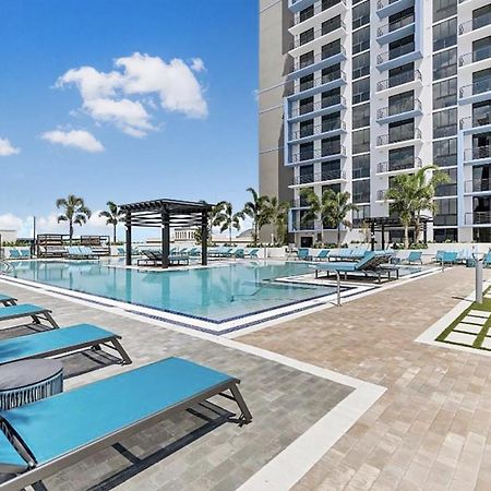 Downtown Doral, Florida. New Condo Style Resort. Exteriör bild