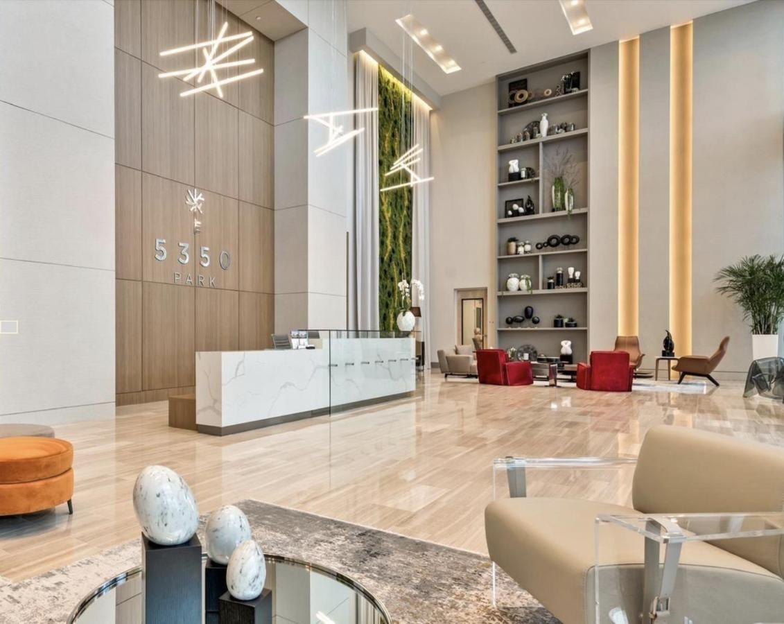 Downtown Doral, Florida. New Condo Style Resort. Exteriör bild