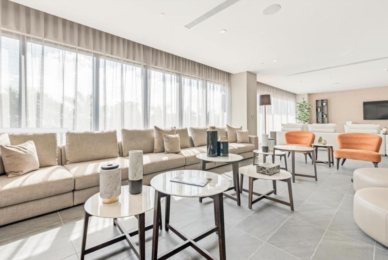 Downtown Doral, Florida. New Condo Style Resort. Exteriör bild